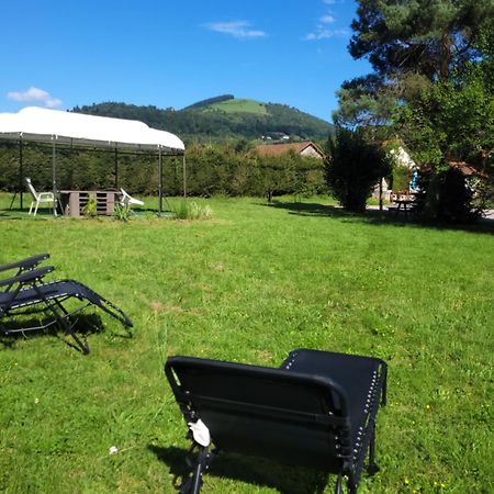 Gites Les Grandes Voies - Cle Vacances Le Menil Exterior photo