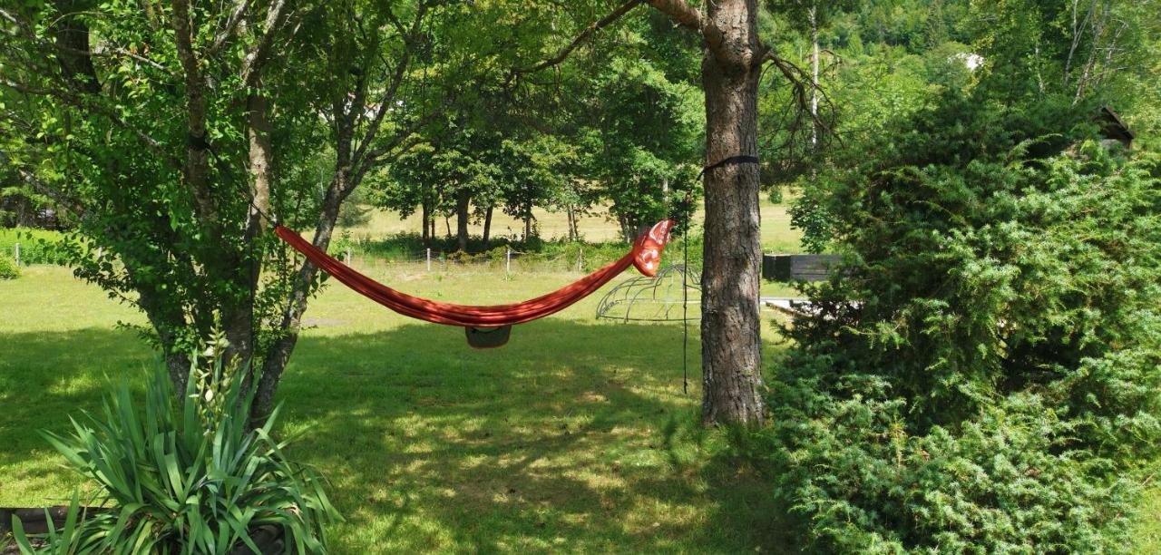 Gites Les Grandes Voies - Cle Vacances Le Menil Exterior photo