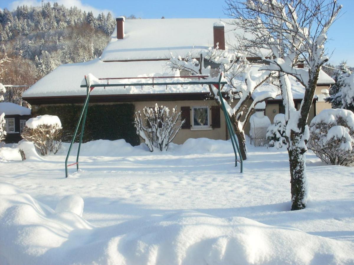 Gites Les Grandes Voies - Cle Vacances Le Menil Exterior photo